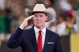 Alexi Lalas on Fox Sports during the World Cup
