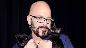 Jackson Galaxy's Advice for Introducing Cats and Dogs