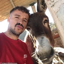 Rather like spain of 30 years ago, everyone in morocco has a donkey or mule. Heartwarming Moment Man And Pet Donkey Cry As They Are Reunited Following Covid 19 Lockdown In Spain Daily Mail Online