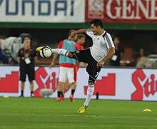 İlkay gündoğan is a german professional soccer player known for his good performances for 1. Ilkay Gundogan Wikipedia