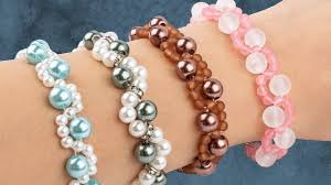 Die gesamtmaße der metallperlen beträgt 7 x 6 mm. Perlen Armband Einfache Fadelanleitung Youtube