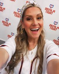 New to the herd 🥰 Monroe Rose Melton born