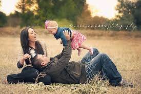 11 Family Photography Tips Family Photos With Baby Photography Poses Family Fall Family Photos