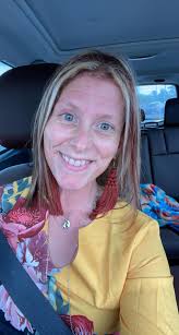 AMAZING NEWS! God has granted another amazing miracle to my life. The  neighbor of my uncle Ronnie, Christie, came this morning to see about  lifting me. SHE DID IT! Prayers were answered.