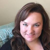 Amanda Hyer's Instagram, Twitter & Facebook