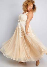 25 Wedding Dresses That Are Perfect For A Beach Bride Wedding Dress Long Sleeve Modcloth Wedding Dress Cream Wedding Dresses