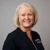 Cara Hinkle's Instagram, Twitter & Facebook