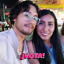 The fires of revolution burn bright with the latest #Warframe, Temple!  Temple and their infested guitar, Lizzie, are ready for an explosive solo.