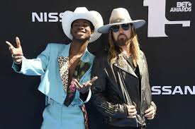 Lirik Dan Chord Lagu Holiday Lil Nas X