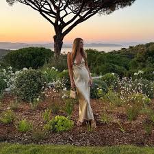 cherryxfit nude as soon as I arrived I wait at the door