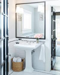 traditional pedestal sink design ideas
