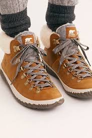Out N About Plus Conquest Boot In 2020 Boots Hiking Boots Women Weatherproof Boots