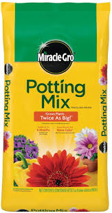 Packet and it works great for my garden pots. Amazon Com Miracle Gro Potting Mix 2 Cu Ft Garden Outdoor