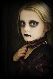 Epingle Sur Costumes