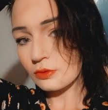 Looking for a friend, haven't heard from her? Hoping she is okay. Samantha  Mercer, she hasn't returned any messages or calls. Her phone number has  been out of service. People who care