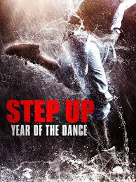 The film is average in every way with little more for the viewer. Step Up Jahr Des Tanzes Film 2019 Moviepilot De