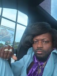 I had to make sure Ms Lisa was doing her job right at JR Crickets!!