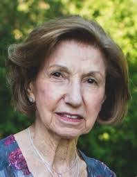 Sandra Criss's Instagram, Twitter & Facebook