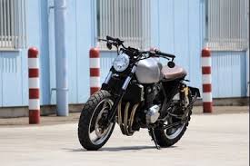 バイクのストリートファイター ユーロ系カスタムのファイター日報ファイター日報 ストリートファイター系 ユーロ系バイクのカスタムパーツ販売店 kawasaki zrx400 zrx スクランブラーカスタム 完成編 スクランブラー カスタム ストリートファイター ファイター