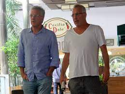 Pedro bial was born on march 29, 1958 in rio de janeiro, rio de janeiro, brazil. Pedro Bial E Fotografado Em Shopping Ao Lado Do Irmao Fotos R7 Famosos E Tv