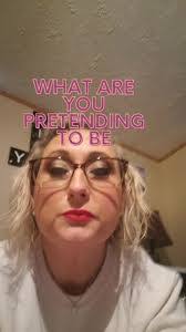 Loretta Mccloud's Instagram, Twitter & Facebook