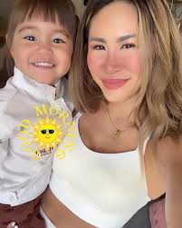 Goodbye July 🌕 , • I started running again , • freya had the best play  dates, lunch dates etc , • training was 8/10, • spent some time in bkk &  freya had a blast , • did some more prenatal training , ...