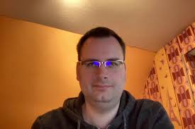 DLR group presentation + Measurement-based Graph Colouring