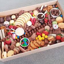 I put together this fun and tasty holiday hot chocolate dessert board loaded with lots of my lover girl's favorite treats (and a few of mine). 7 Grazing Box Ideas Graze Box Platters Food Platters
