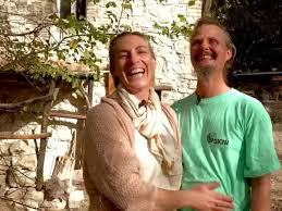 Famiglia nel bosco, la tutrice dei minori: "I bambini non sanno ne leggere  ne scrivere"