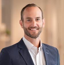 Michael Strathman's Instagram, Twitter & Facebook