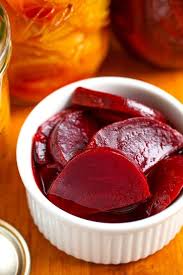 Make Easy Pickled Beets For The Refrigerator Or Canning Sweet And Spicy Simplyhappyfoodie Com Pic Pickled Beets Instant Pot Lasagna Recipe Beet Jelly Recipe