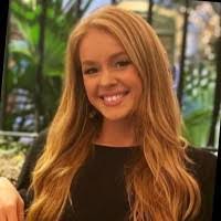 Elizabeth Seitz's Instagram, Twitter & Facebook