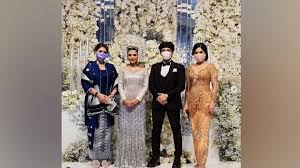 12 gaun pernikahan paling unik di dunia, ada yang terbuat dari kondom. Beri Ucapan Selamat Untuk Atta Aurel Annisa Pohan Ingatkan Peran Orang Tua Keluarga Cantika Com