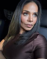 Sanaa Lathan ain't playing fair. 53 where? She's never going to age. She  needs to drop another romantic comedy. It's something about these 90s  actresses.