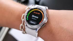 May 19, 2021 · 갤럭시워치4는 42mm와 46mm 모델로 출시될 것으로 보이며 오는 8월 온라인 언팩에서 갤럭시z폴드3와 갤럭시z플립3 등과 함께 공개될 것으로 예상된다. Re8foryv3cjc6m