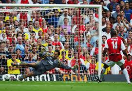 Arsenal played against everton in 2 matches this season. Arsenal 2 Everton 1