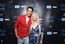 Prolonged apnea refers to a patient who has stopped breathing for a long period of time. Andreea BÄlan A FÄcut Stop Cardio Respirator Pe Masa De OperaÈie