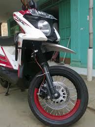 Pengguna motor ini tidak sedikit. Modifikasi X Ride Jadi Supermoto