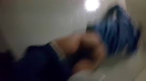 Cojiendo en el bano