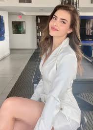 Alexandra Botez - Free pics, galleries & more at Babepedia