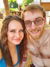 Couples doing van life together?