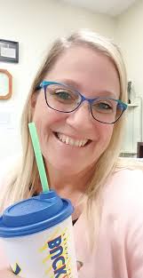 ☕My girls got me a coffee for the afternoon, they are so sweet! 💗