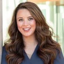 Karri Davis's Instagram, Twitter & Facebook