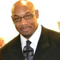 600+ "Derrick" profiles