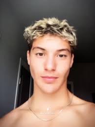 Fall vibes 😍🤟🏻 || Jaden volvió al cabello castaño 😍😍@𝙅⚡️Creo que fui  la primera en editar el video de Jaden #jadenwalton #fallvibes #apoyo  #fyppppppppppppppppppppppp #cortedecabello #castaño #xzyabc ...
