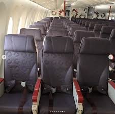 Boeing jets, such as the 787 series, are capable of traveling greater distances, while the embraer airliners are ideal for. Royal Air Maroc Fuhrt Neue Business Class Ein Frankfurtflyer De