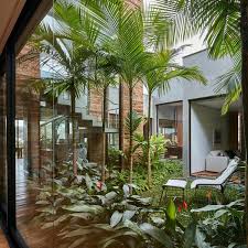 Keluarga dewi jadi contoh nyata, tidak semua orang memiliki kenyamanan di tengah psbb. 45 Desain Dan Model Taman Minimalis Dalam Rumah Modern