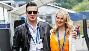 Der neue sommerhit von andreas gabalier. Gabalier Und Schneider Daran Zerbrach Die Liebe News At