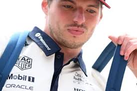 Russell heeft sprankje hoop om McLarens en Verstappen te bestrijden: 'Enig  lichtpuntje'