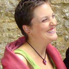 Vicky Fox (@Foxy_Vick)